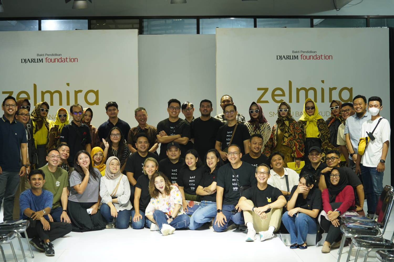 CULTURAL VISIT DJARUM MERAH CIPTA GROUP